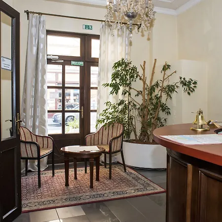 Film Vysoka 3* Pozsony