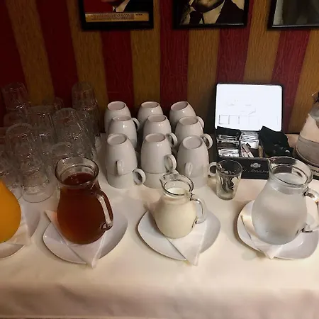 Film Vysoka Hotel 3*