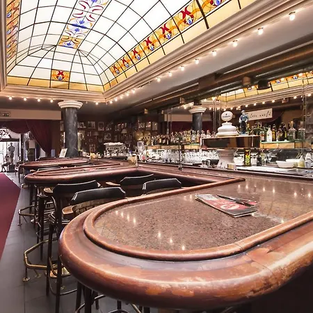 Отель Film Vysoka