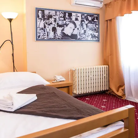 Film Hotel