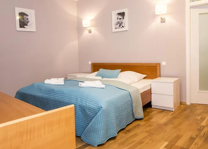 Film Vysoka 3* ברטיסלאבה