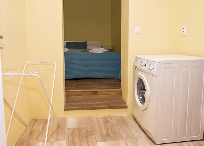 Film Vysoka 3* ברטיסלאבה